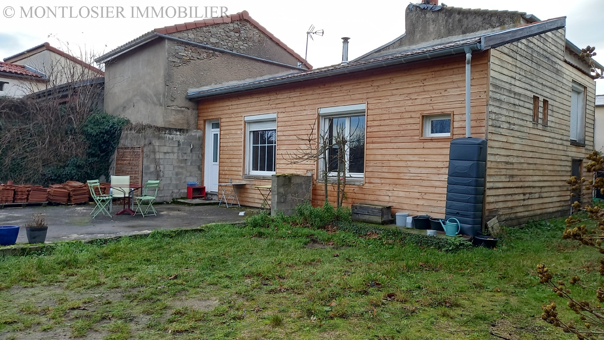 Maison à vendre, 10 MN RIOM, 61 m², 3 pièces